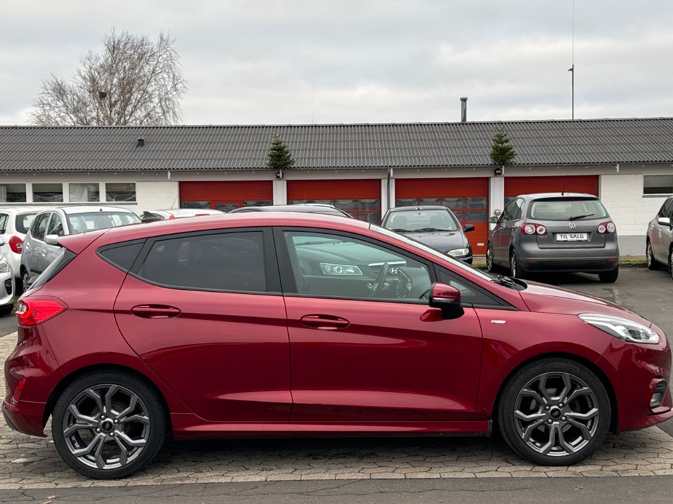 Ford Fiesta 1,0 EcoBoost mHEV ST-Line 5d