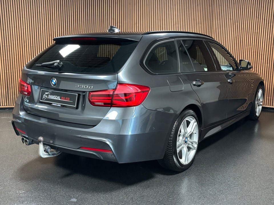 BMW 330d 3,0 Touring M-Sport xDrive aut. 5d