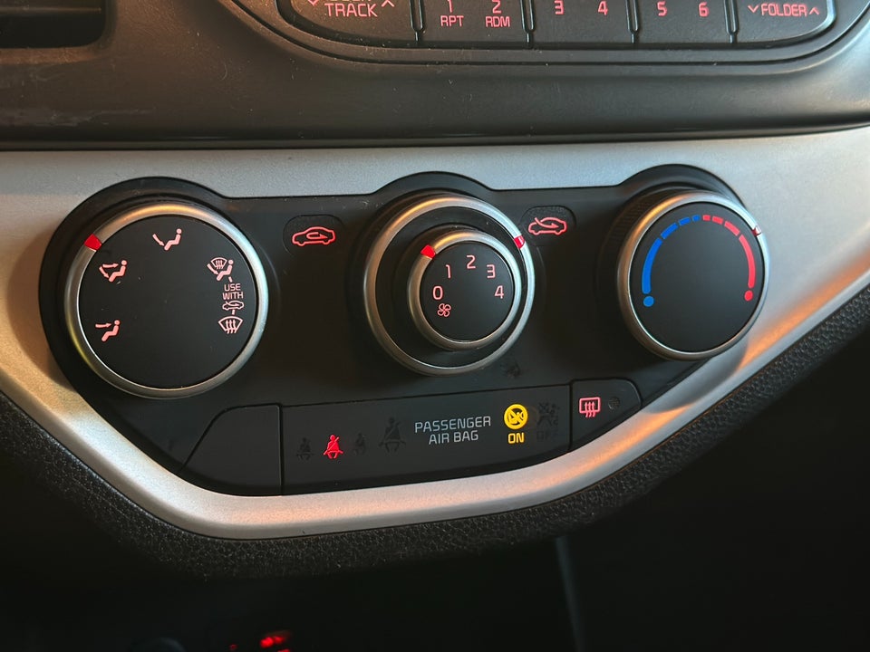 Kia Picanto 1,0 Attraction Sport 5d