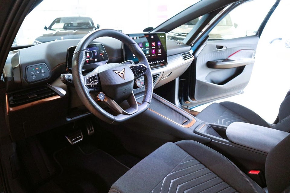 Cupra Born 77 Pasión 5d