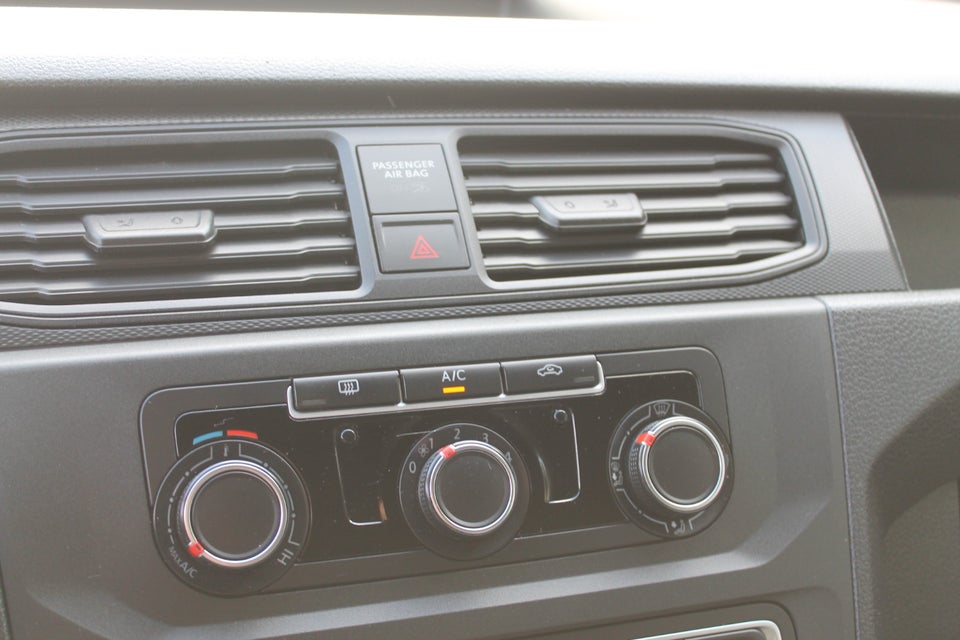 VW Caddy 2,0 TDi 102 BMT Van 4d