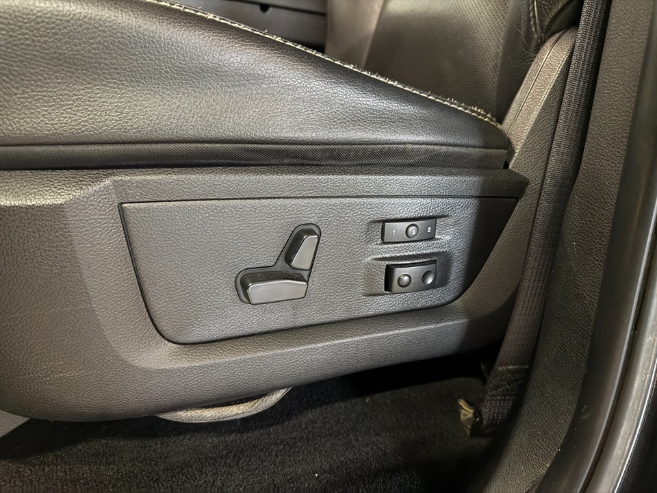 Dodge RAM 1500 3,0 EcoDiesel Laramie Crew Cab aut. 4d