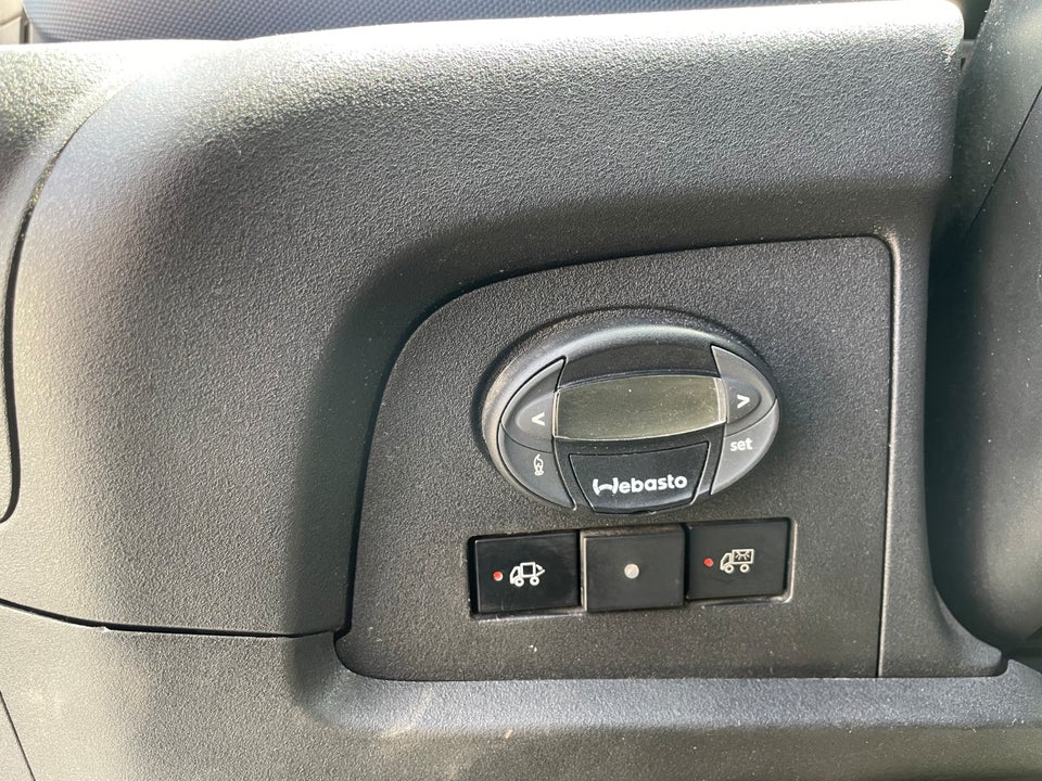 Iveco Daily 3,0 70C18H AG8 2d