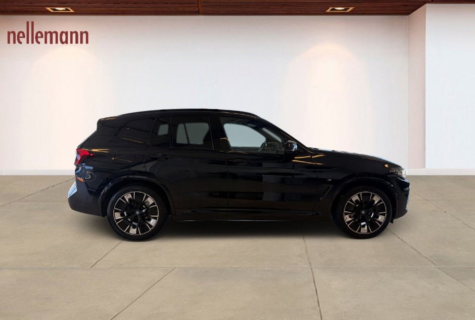 BMW iX3 Charged M-Sport 5d