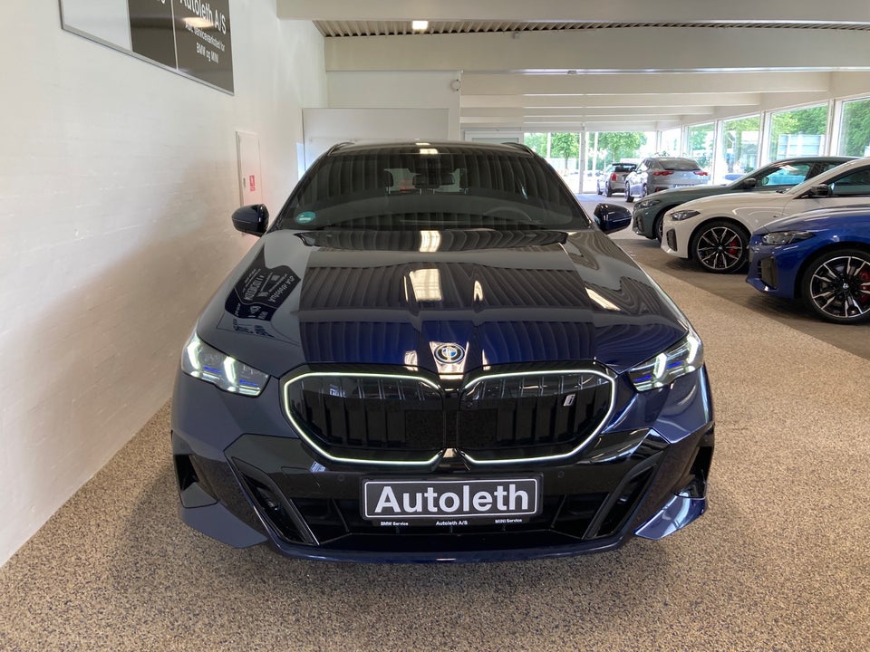 BMW i5 eDrive40 Touring M-Sport Pro 5d