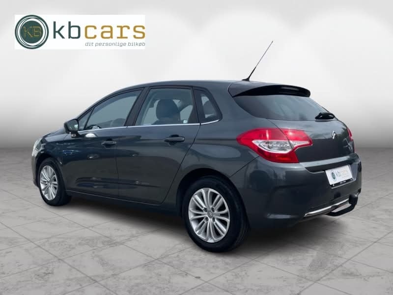 Citroën C4 1,6 e-HDi 115 Exclusive E6G 5d