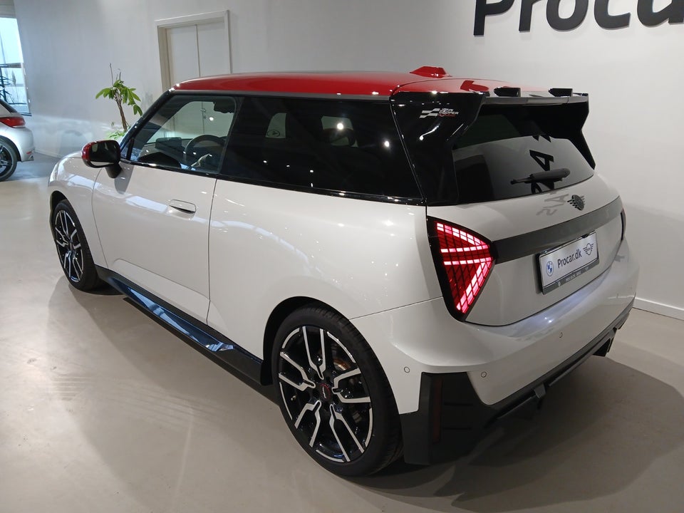 MINI Cooper SE JCW Trim M 3d