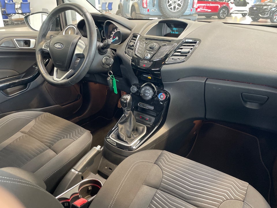 Ford Fiesta 1,0 SCTi 100 Titanium 5d