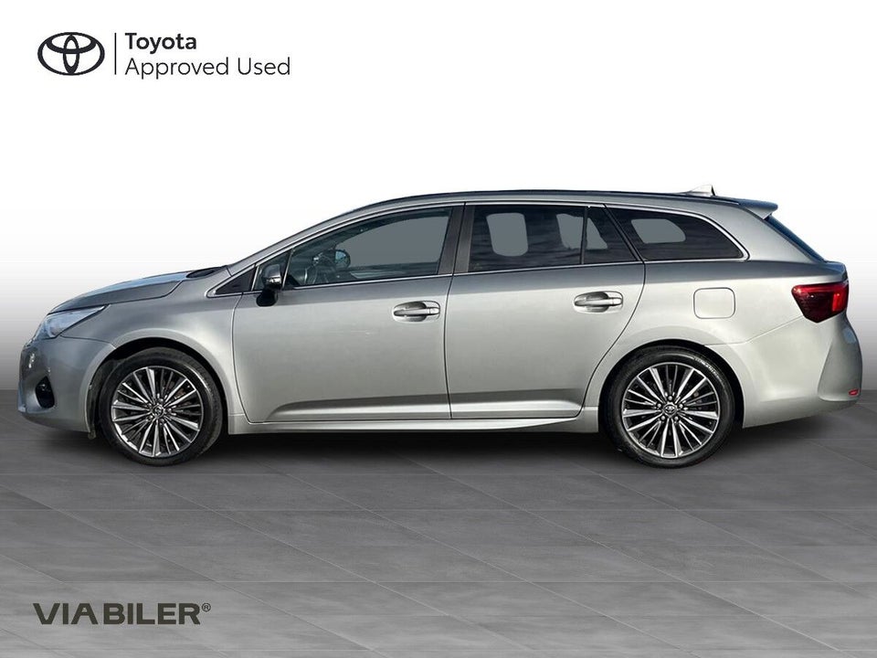 Toyota Avensis 1,8 VVT-i T2 Premium Touring Sports MDS 5d