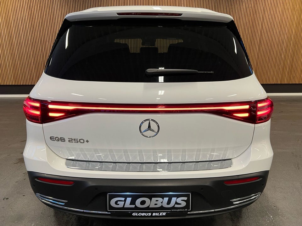 Mercedes EQB250+ Progressive 7prs 5d