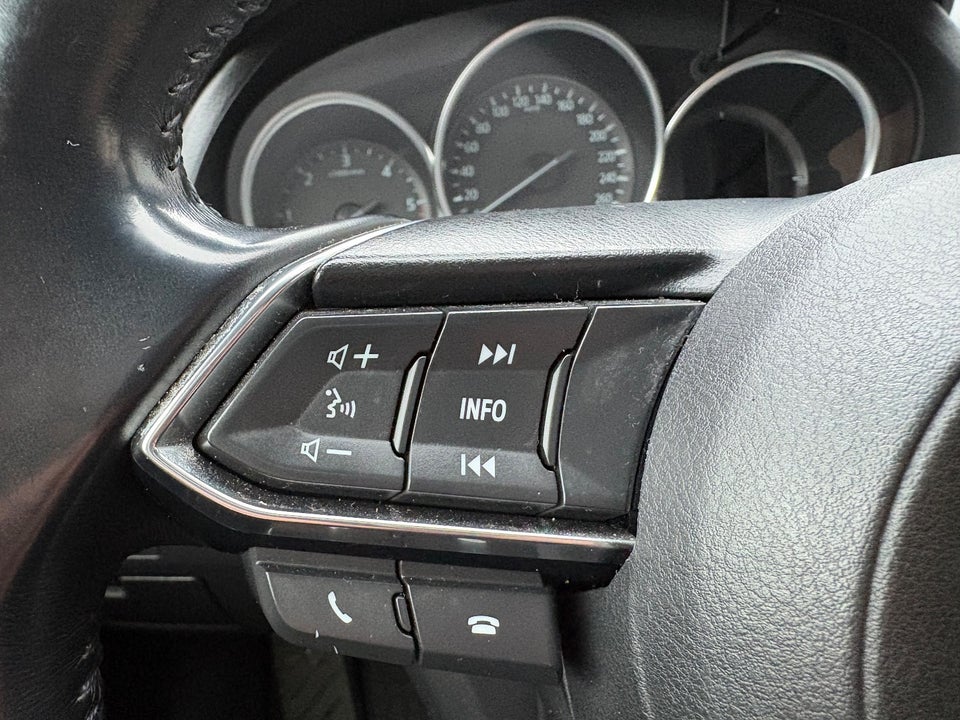 Mazda 6 2,2 SkyActiv-D 150 Core stc. aut. 5d