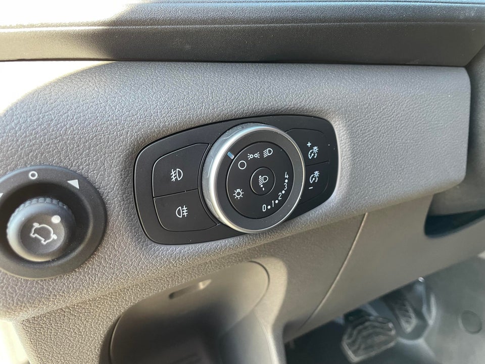 Etrusco T 7.3 QCF 2,0 aut. 4d