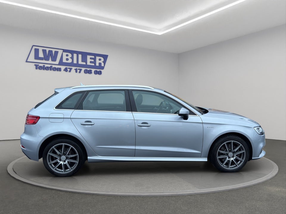 Audi A3 1,4 e-tron Sport Sportback S-tr. 5d