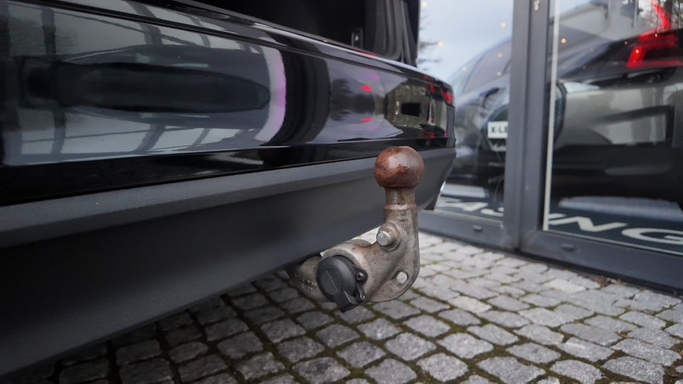 Volvo V60 2,0 D4 190 Momentum aut. 5d