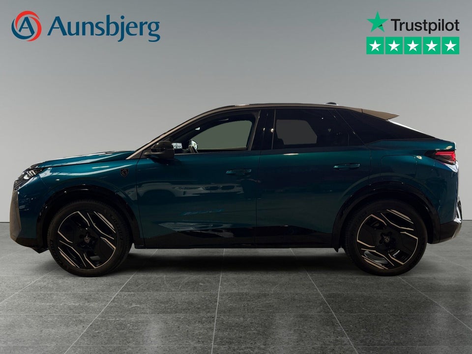 Peugeot e-3008 77 GT Pack 5d