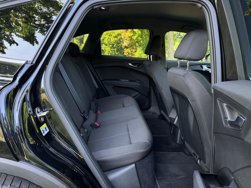 Audi Q4 e-tron 35 Sportback 5d