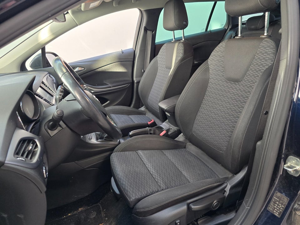 Opel Astra 1,0 T 105 Enjoy Sports Tourer 5d