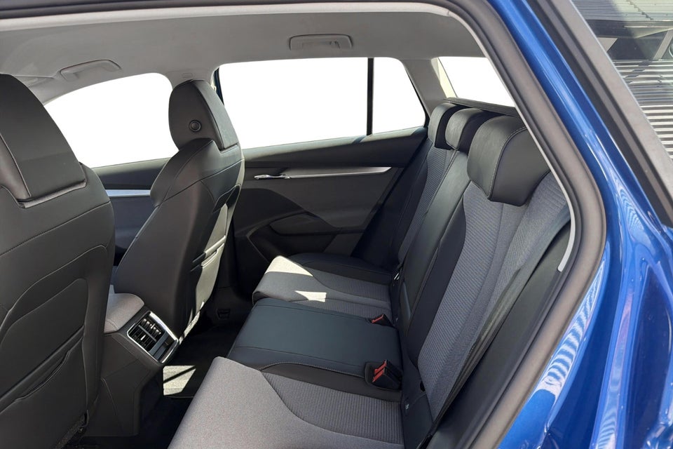 Skoda Enyaq 50 iV 5d
