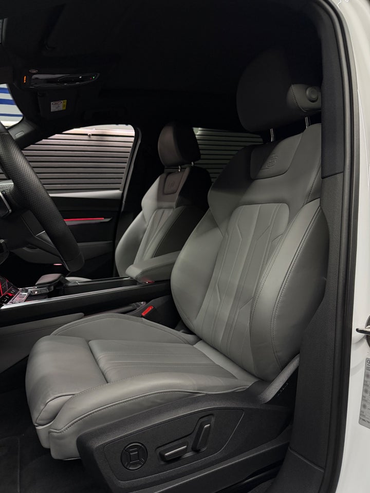 Audi e-tron 55 Advanced quattro 5d