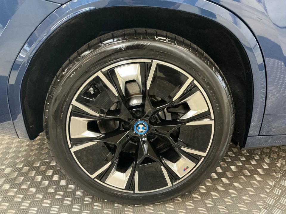 BMW iX3 Charged Plus M-Sport 5d