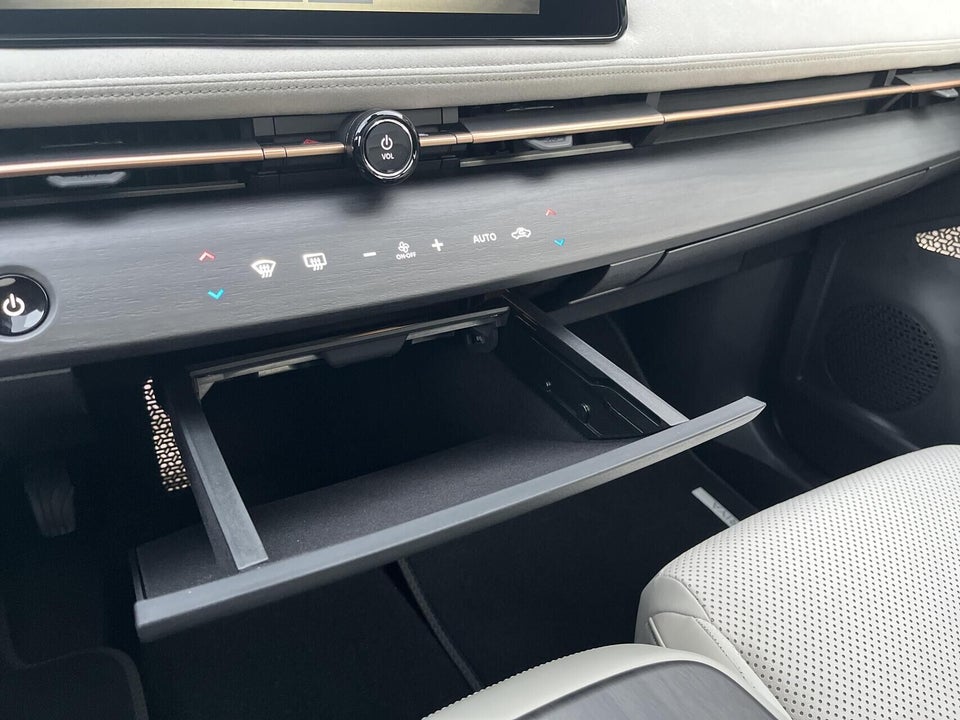 Nissan Ariya 87 Evolve 5d