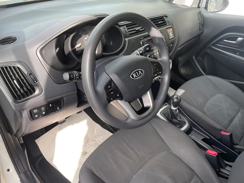 Kia Rio 1,2 CVVT Active 5d