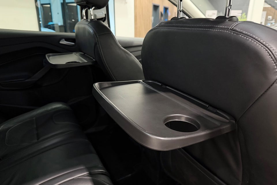 Ford Kuga 2,0 TDCi 180 Titanium aut. AWD 5d