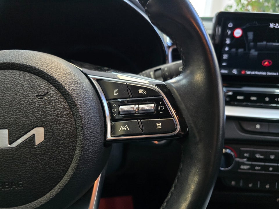 Kia Ceed 1,6 PHEV Upgrade SW DCT 5d