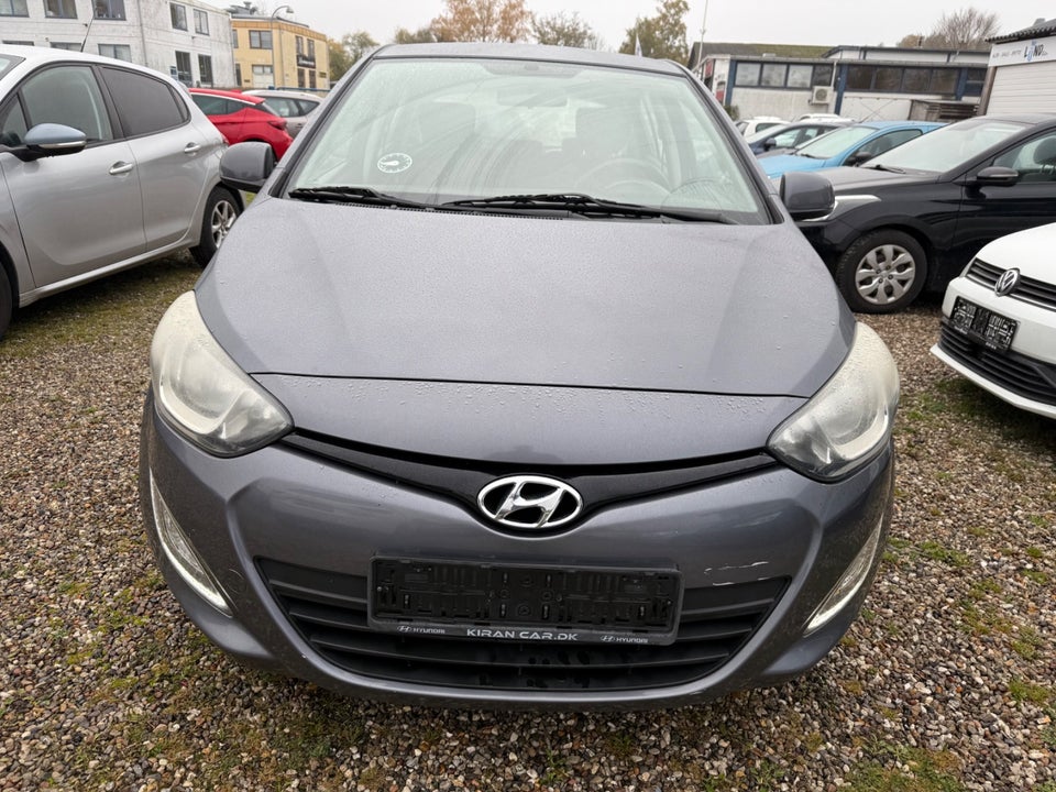 Hyundai i20 1,25 Classic XTR 5d