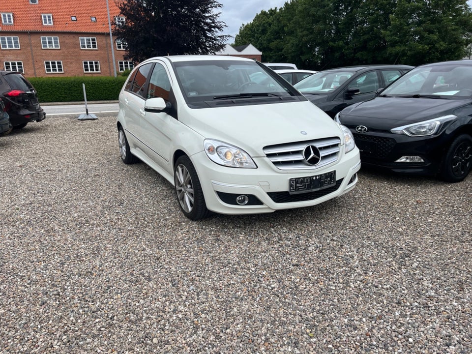 Mercedes B200 2,0 CDi 5d