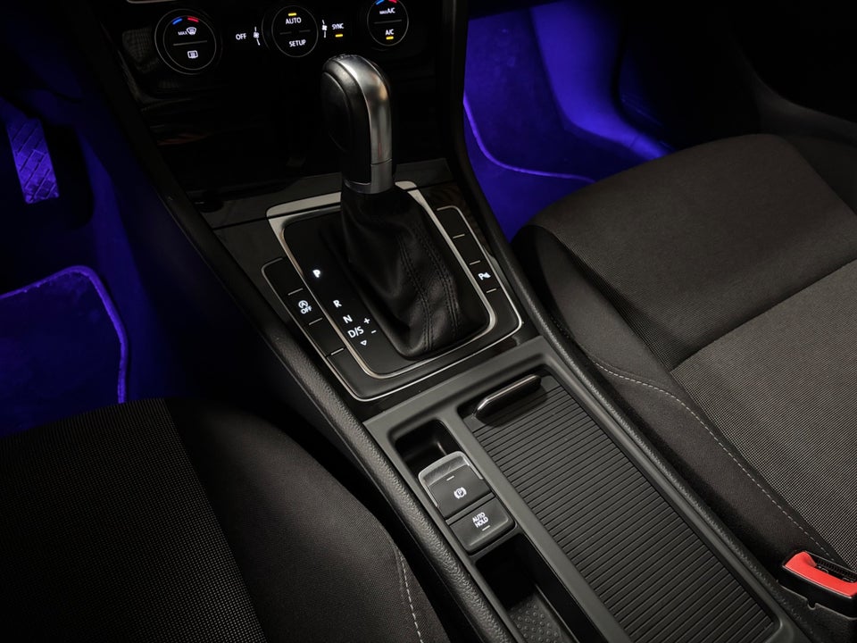 VW Golf VII 1,4 TSi 125 Comfortline Variant DSG 5d