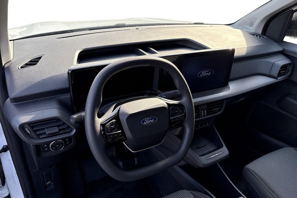 Ford E-Transit Courier 43 Trend