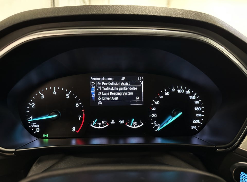 Ford Focus 1,0 EcoBoost Titanium Business stc. 5d