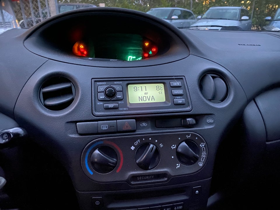 Toyota Yaris 1,4 D-4D Terra 5d