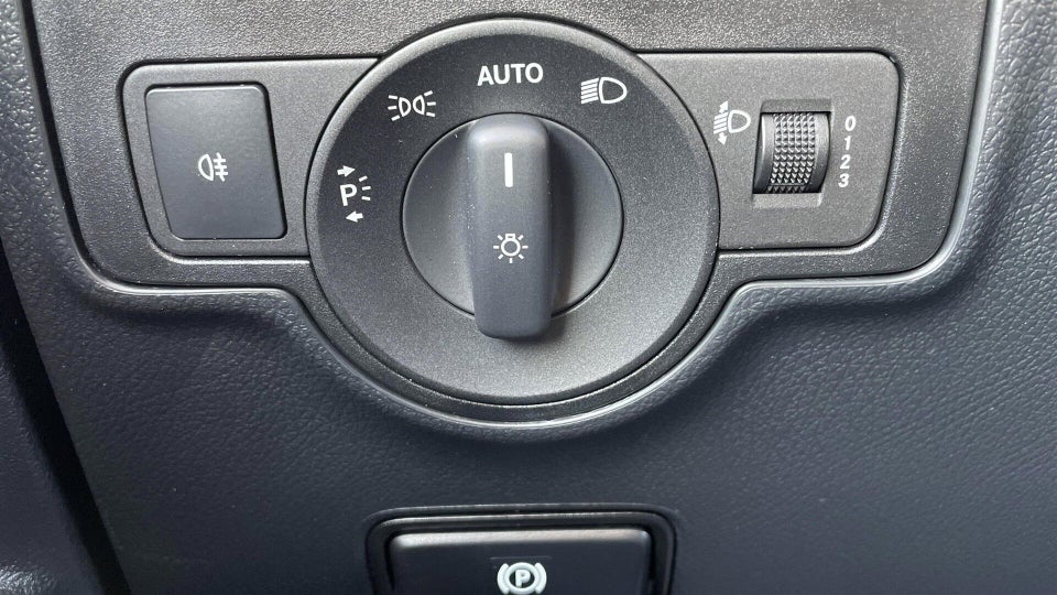 Mercedes Vito 114 2,0 CDi Kassevogn aut. K RWD