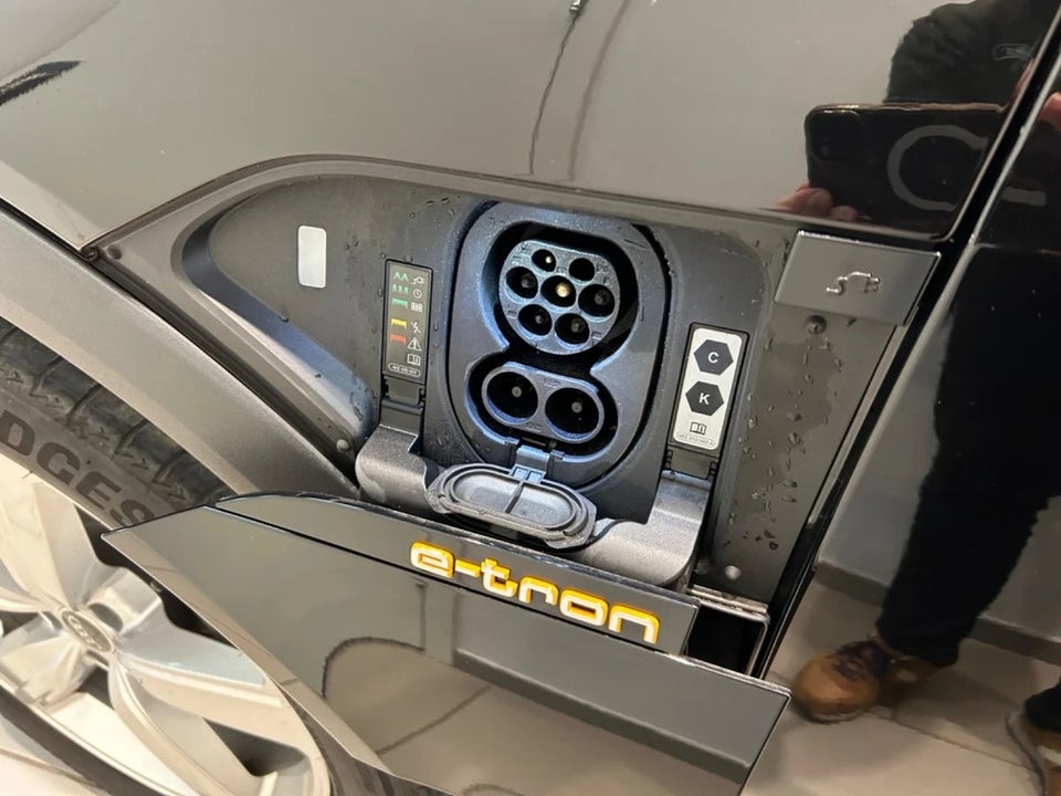 Audi e-tron 50 Advanced quattro 5d