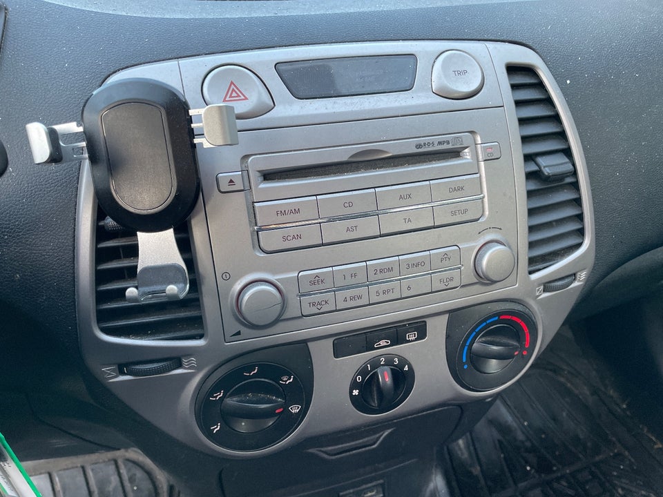 Hyundai i20 1,25 Classic 5d