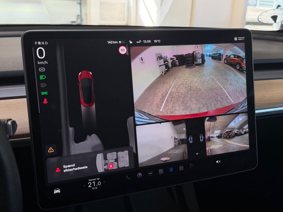 Tesla Model 3 RWD 4d