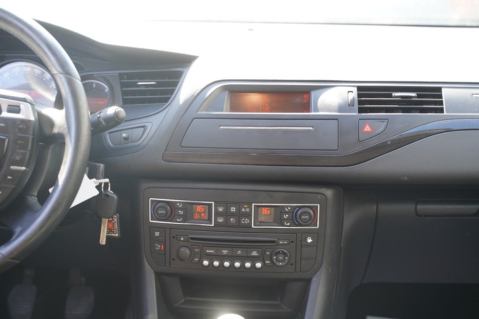 Citroën C5 2,0 HDi 140 Attraction Tourer 5d