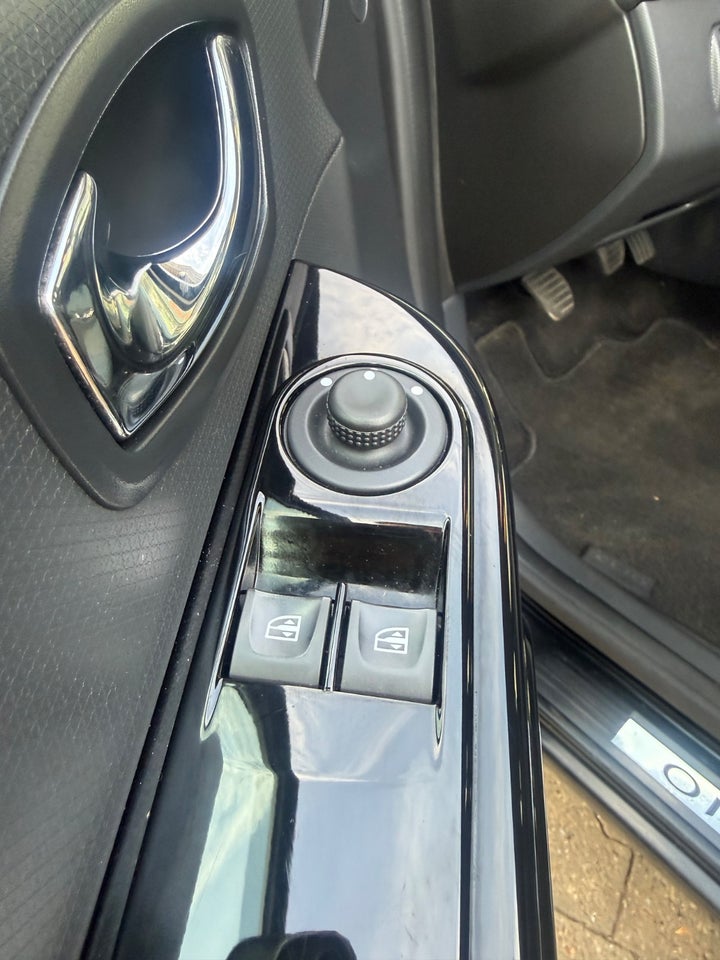 Renault Clio IV 1,5 dCi 90 Dynamique 5d