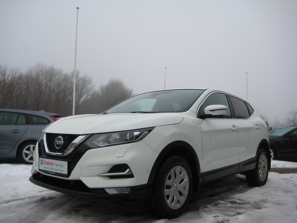 Nissan Qashqai 1,5 dCi 115 N-Connecta 5d