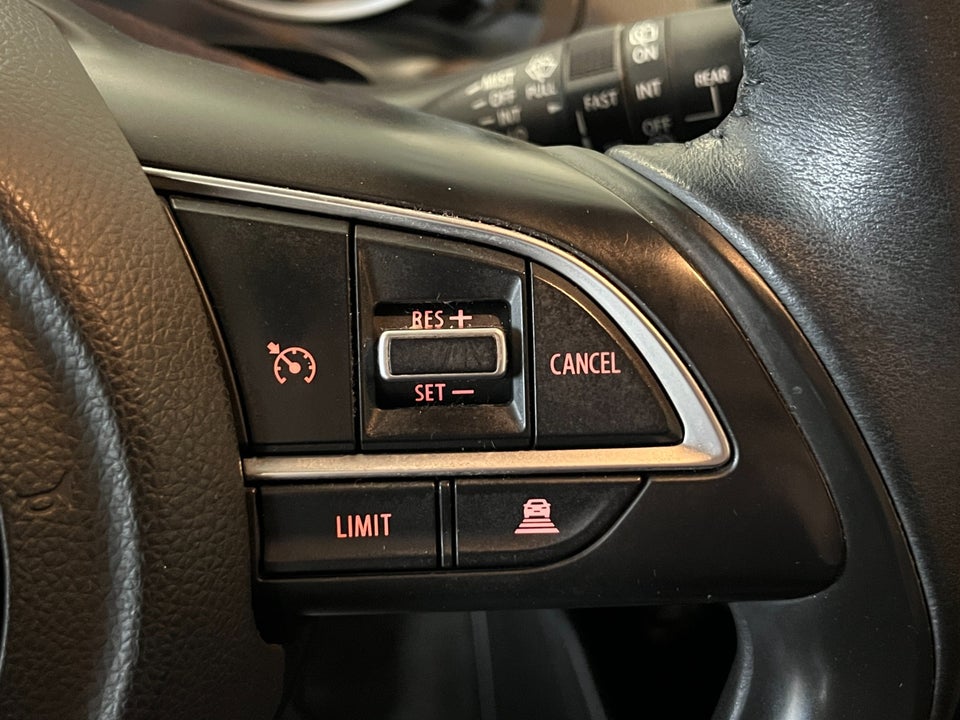 Suzuki Swift 1,0 Boosterjet SHVS Exclusive 5d