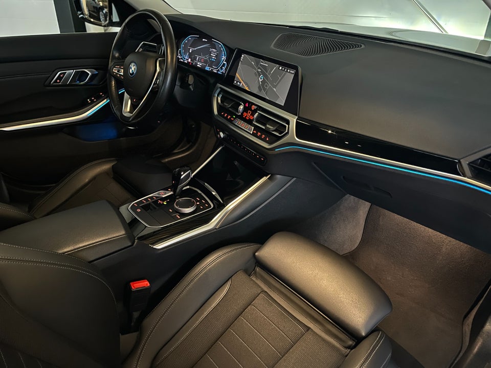 BMW 330e 2,0 Touring Sport Line aut. 5d