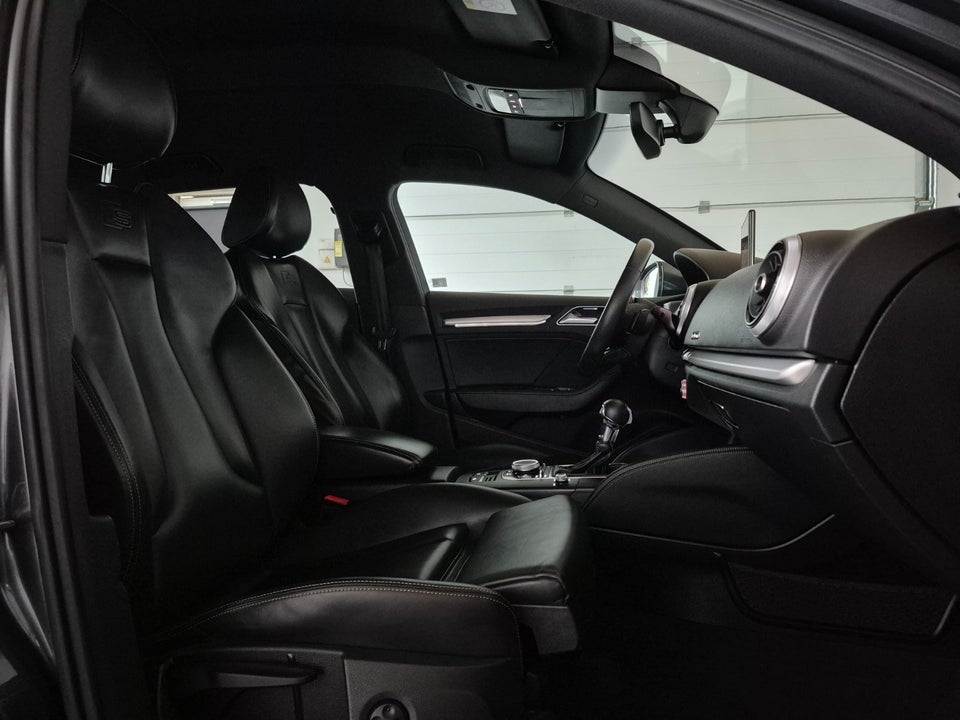 Audi A3 1,4 e-tron S-line Sportback S-tr. 5d