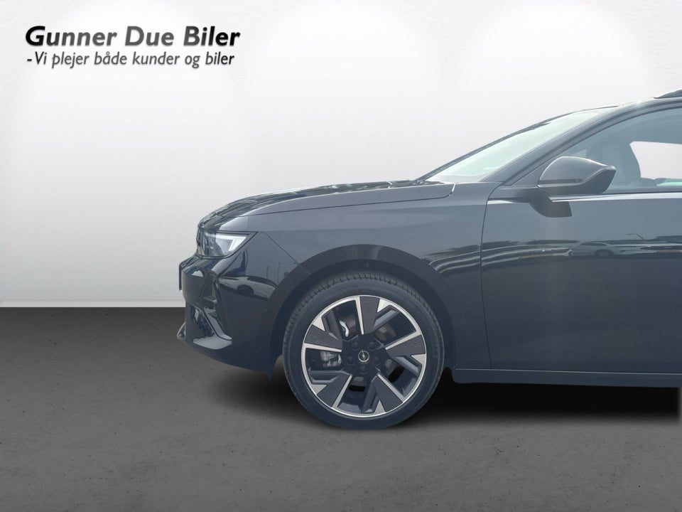 Opel Astra-e 54 Elegance Sports Tourer 5d