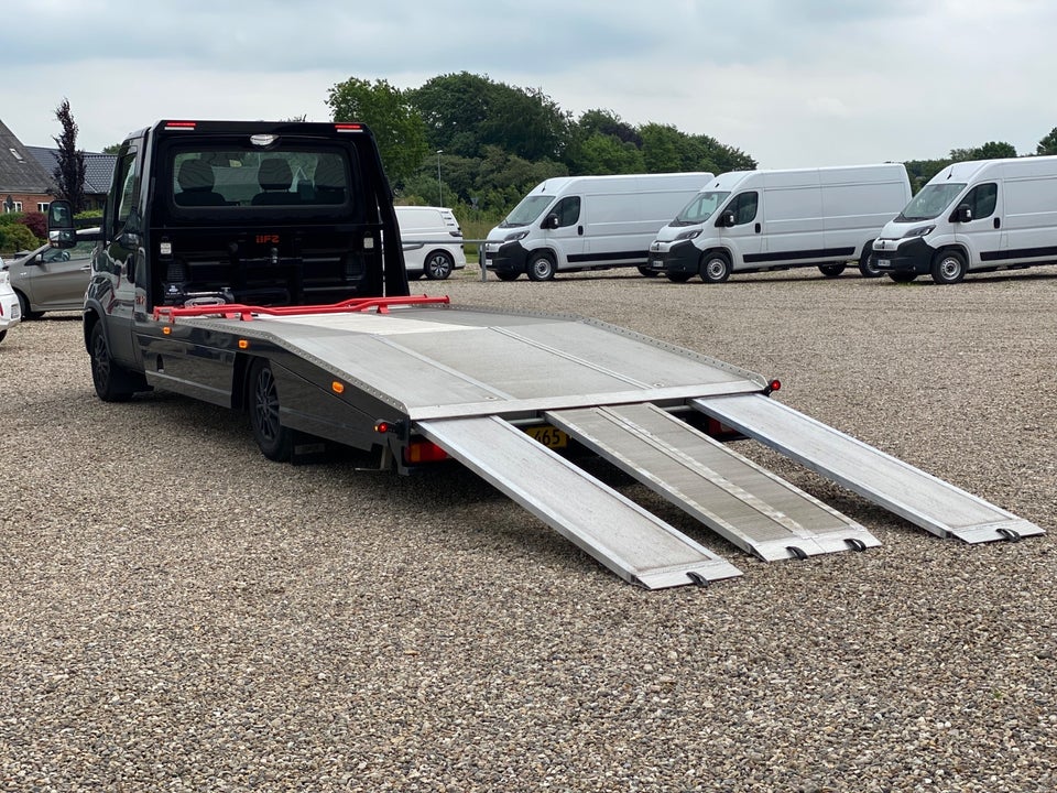 Iveco Daily 3,0 35S18 4100mm Lad AG8
