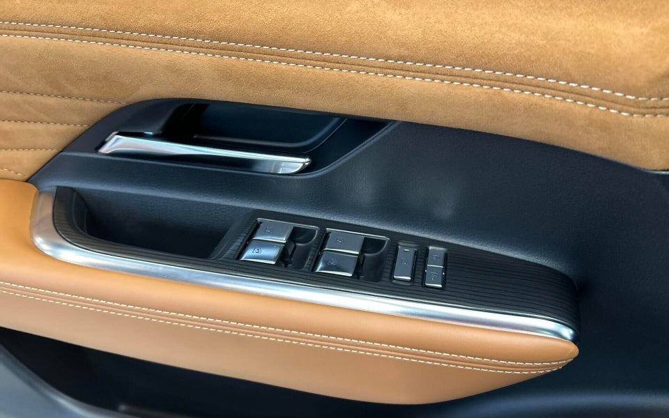 Mazda 6e Takumi+ Long Range 5d