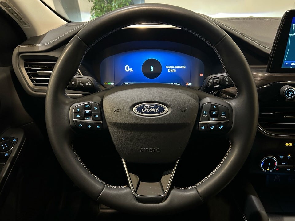 Ford Kuga 2,5 PHEV Vignale CVT 5d