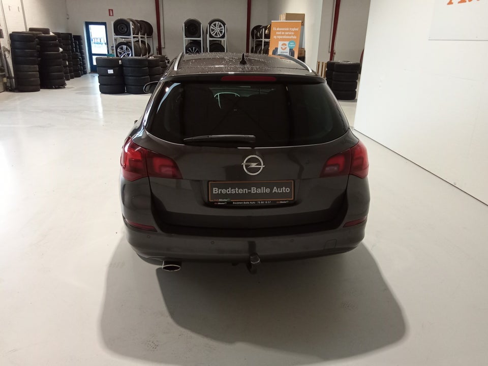 Opel Astra 1,4 T 140 Sport Sports Tourer 5d