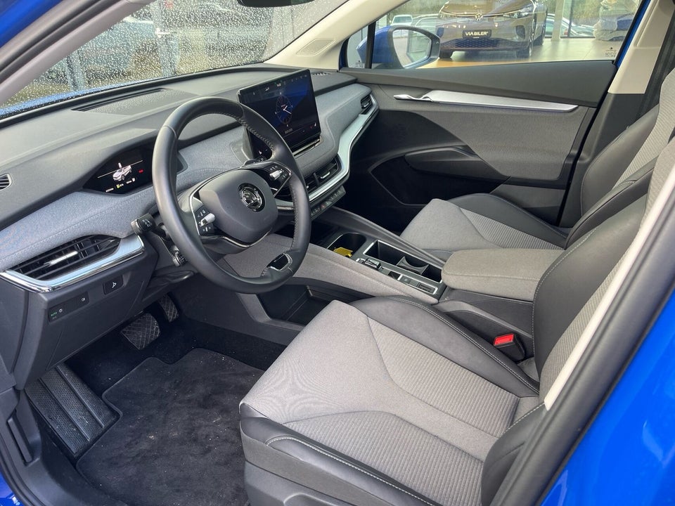 Skoda Enyaq 60 iV Loft 5d